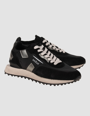 GHŌUD Rush One Suede Low Black